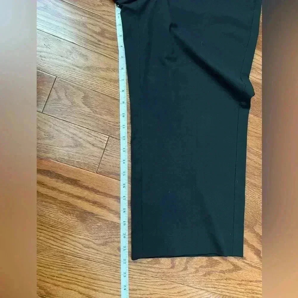 Talbots Women’s Black Cropped Pants Sz 12P - Picture 7 of 9